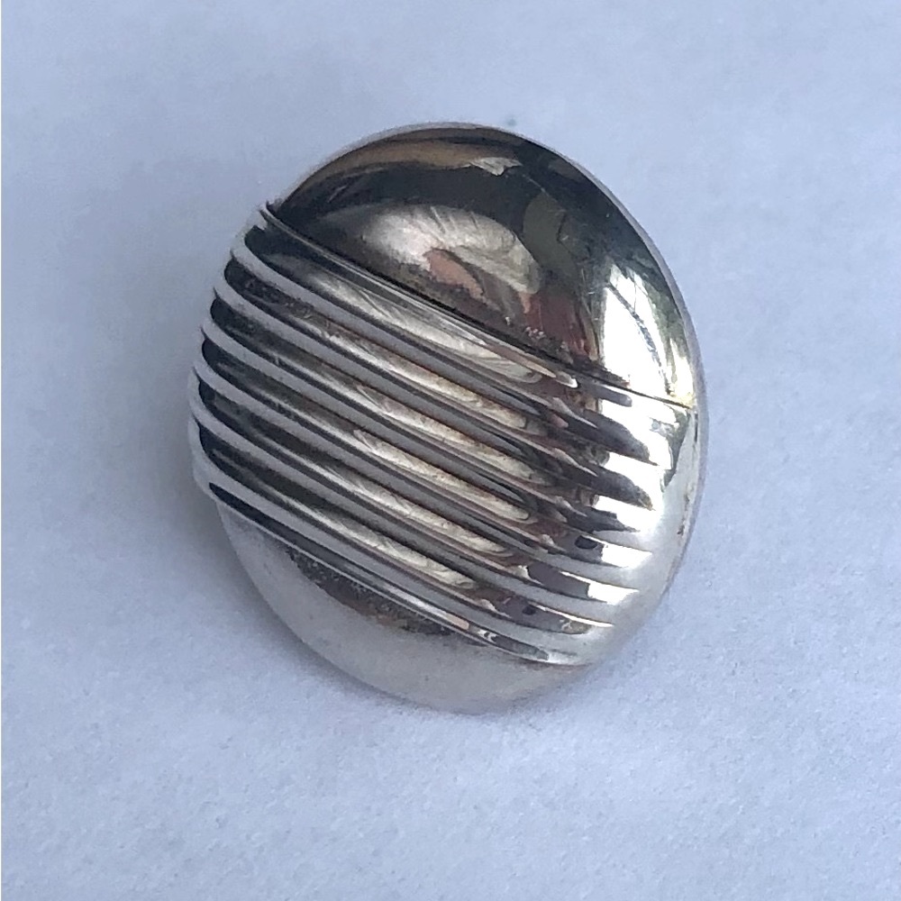 Vintage Sterling Silver Earrings - Picture 4 of 6